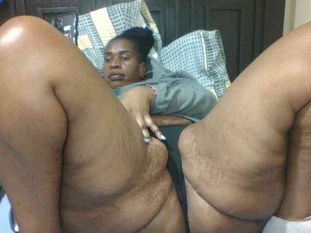 Sexyblacktits webcam
