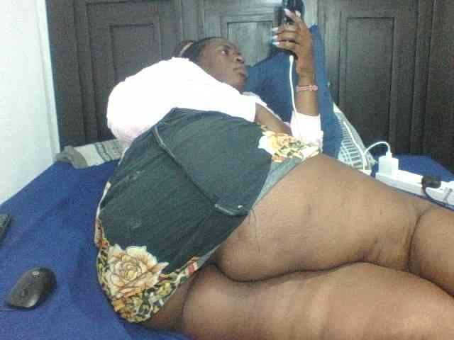 Sexyblacktits webcam