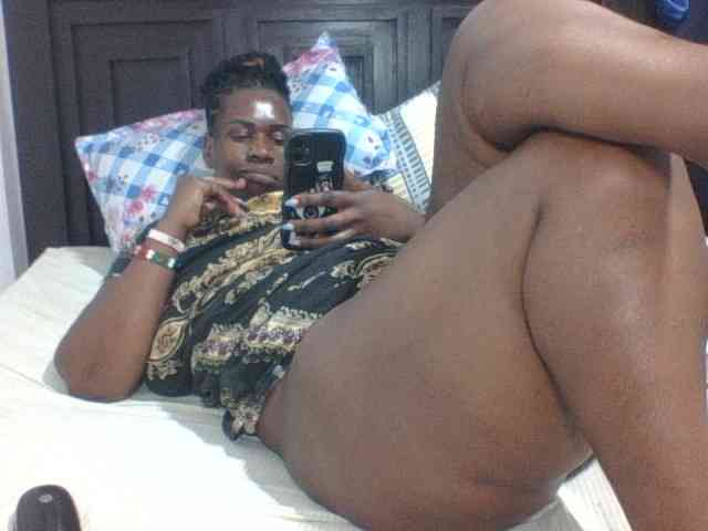 Sexyblacktits webcam
