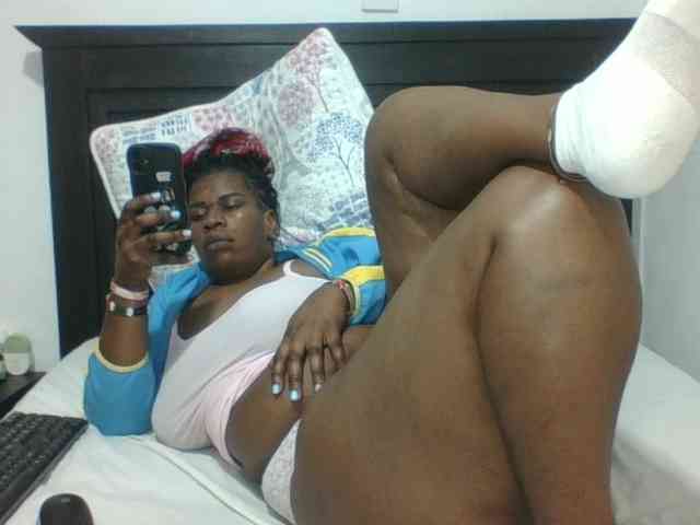 Sexyblacktits webcam