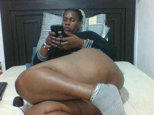 Sexyblacktits webcam