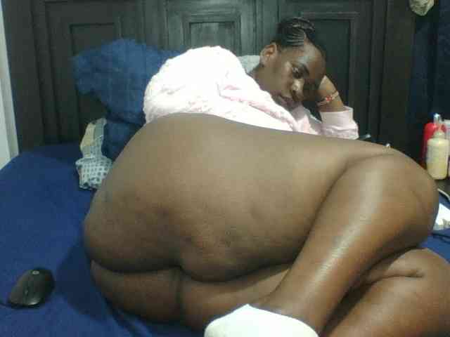 Sexyblacktits webcam