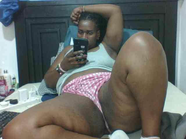Sexyblacktits webcam