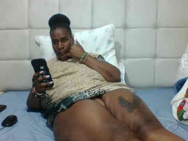 Sexyblacktits webcam