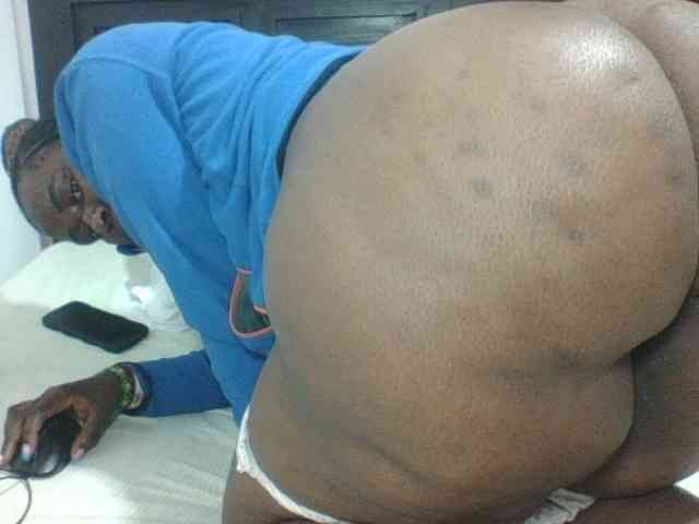 Sexyblacktits webcam