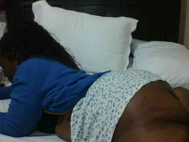 Sexyblacktits webcam