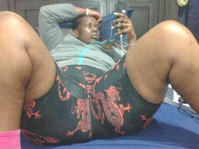 Sexyblacktits webcam