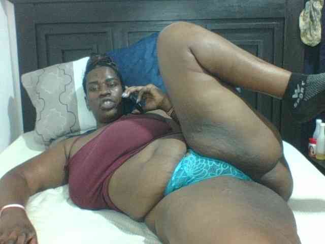 Sexyblacktits webcam