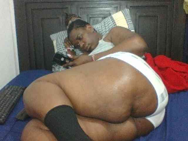 Sexyblacktits webcam