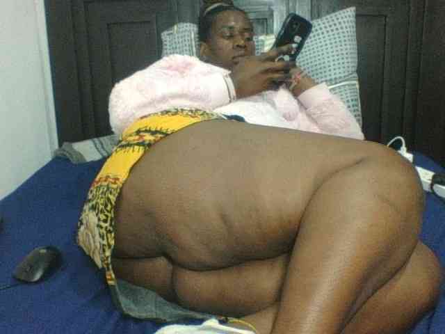 Sexyblacktits webcam