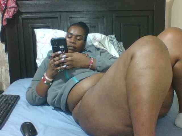 Sexyblacktits webcam