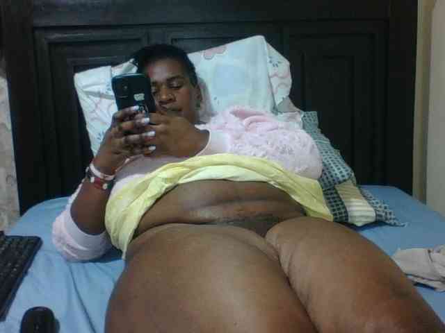 Sexyblacktits webcam