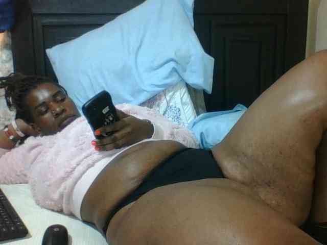 Sexyblacktits webcam