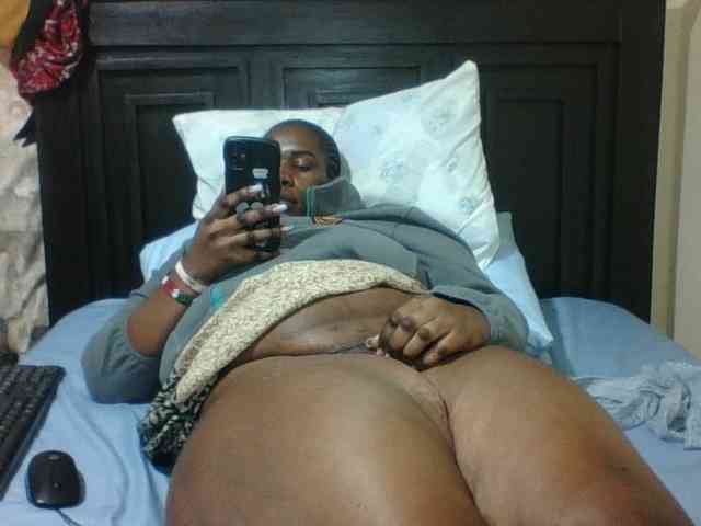 Sexyblacktits webcam