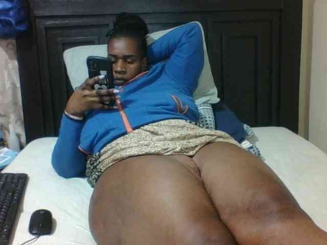 Sexyblacktits webcam