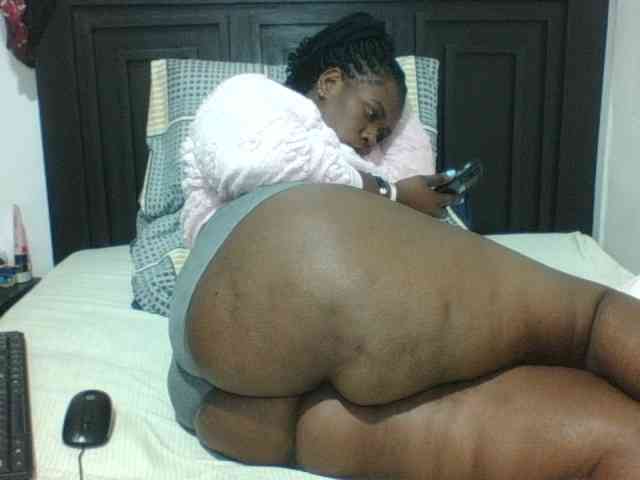 Sexyblacktits webcam