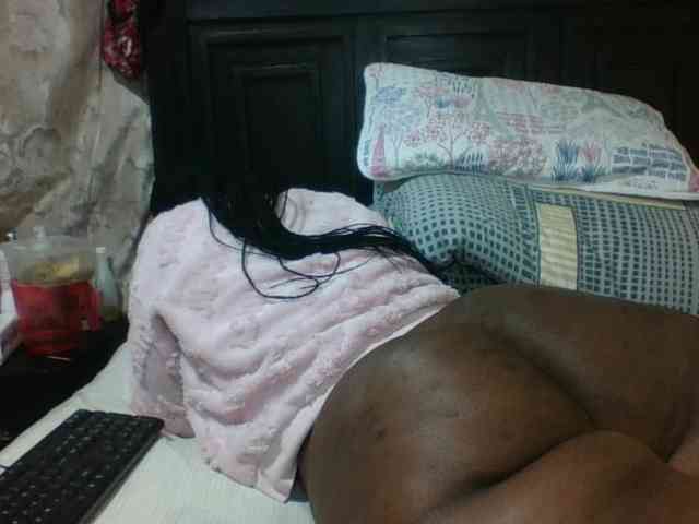 Sexyblacktits webcam