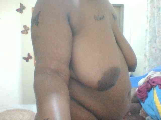 Sexyblacktits webcam
