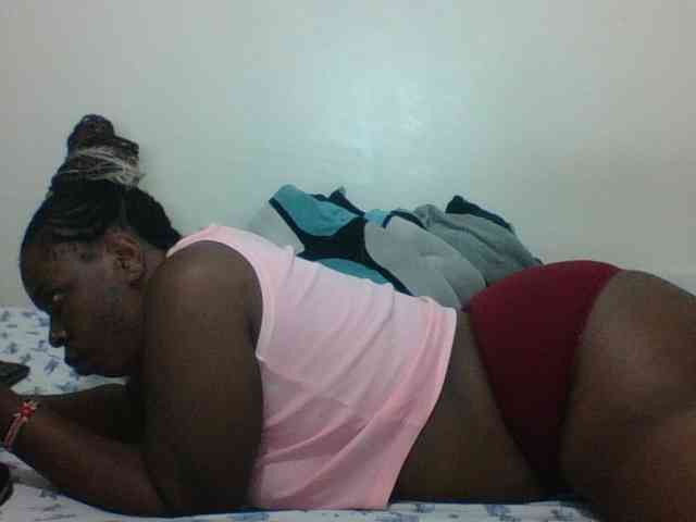 Sexyblacktits webcam