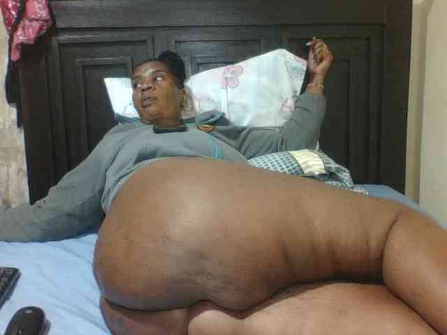 Sexyblacktits webcam