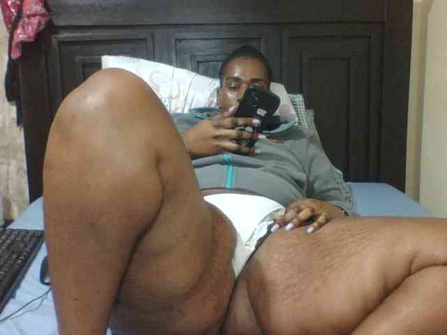 Sexyblacktits webcam