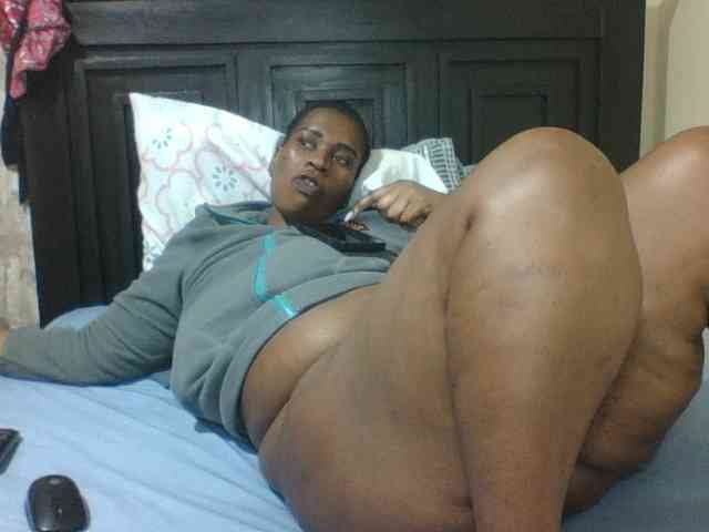Sexyblacktits webcam
