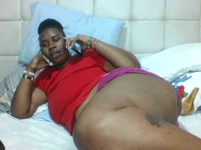 Sexyblacktits webcam