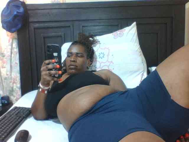 Sexyblacktits webcam