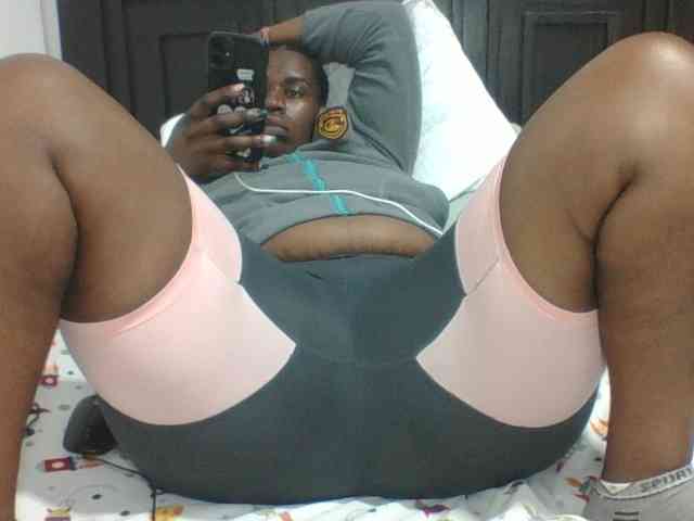 Sexyblacktits webcam