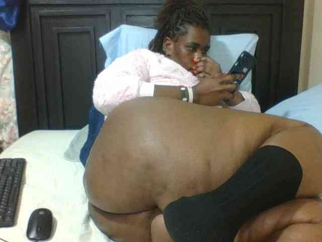 Sexyblacktits webcam