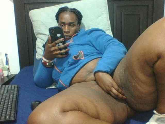 Sexyblacktits webcam