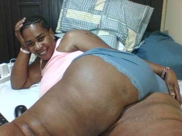Sexyblacktits webcam