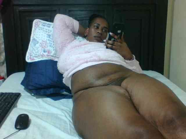 Sexyblacktits webcam