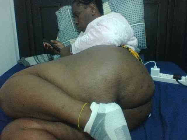 Sexyblacktits webcam