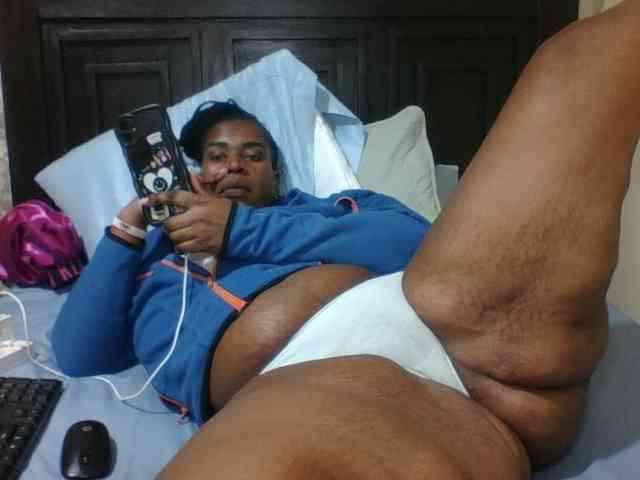 Sexyblacktits webcam