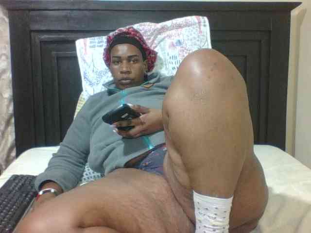 Sexyblacktits webcam