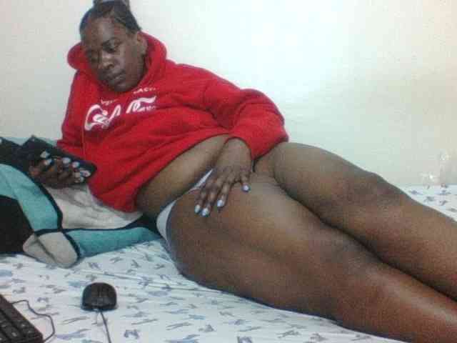 Sexyblacktits webcam