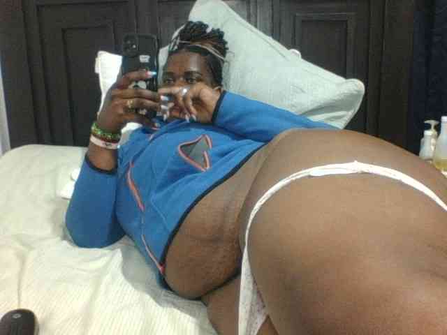 Sexyblacktits webcam