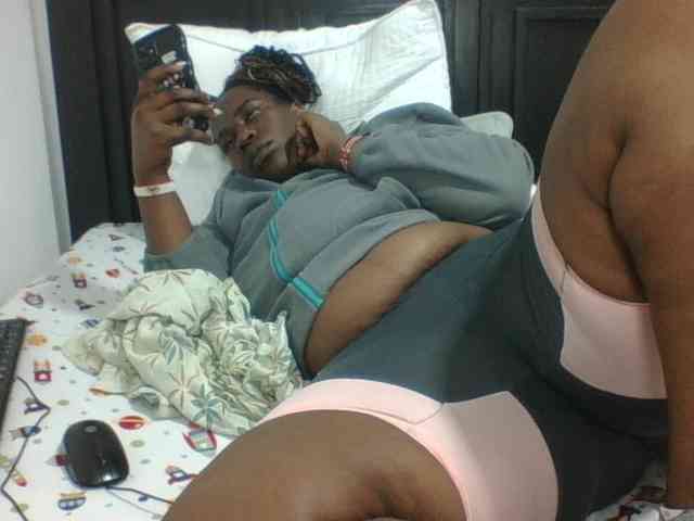 Sexyblacktits webcam