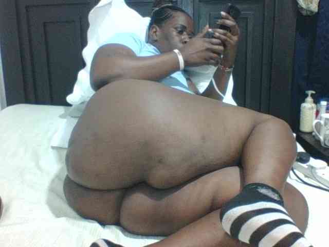 Sexyblacktits webcam