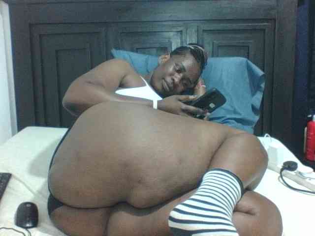 Sexyblacktits webcam