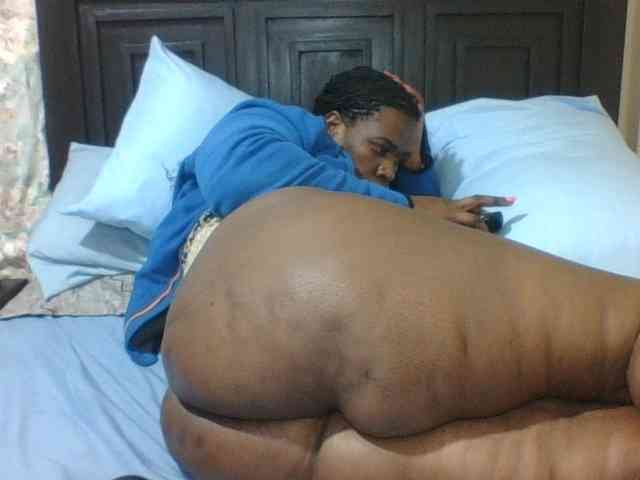 Sexyblacktits webcam
