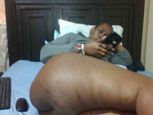 sexyblacktits's live room