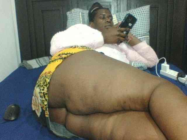 Sexyblacktits webcam