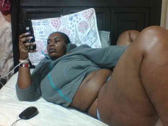 Sexyblacktits webcam