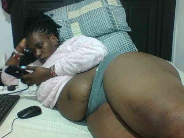 Sexyblacktits webcam