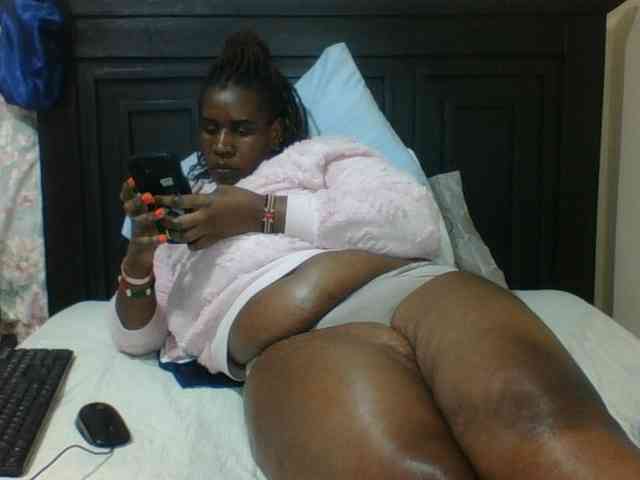 Sexyblacktits webcam