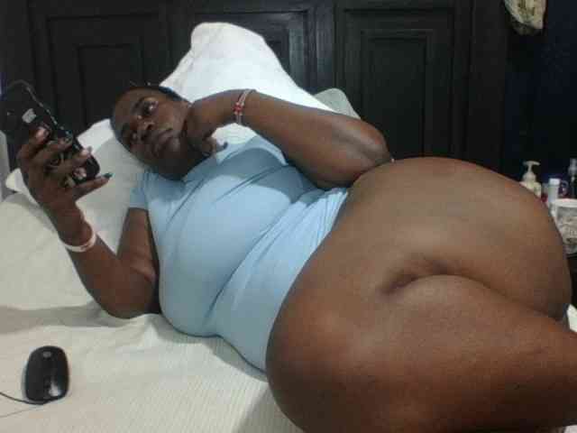 Sexyblacktits webcam