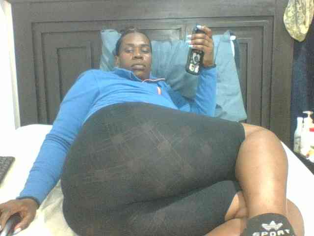 Sexyblacktits webcam