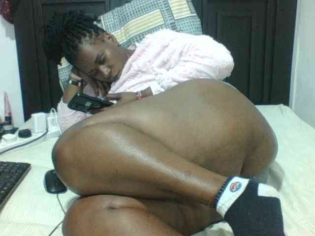 Sexyblacktits webcam